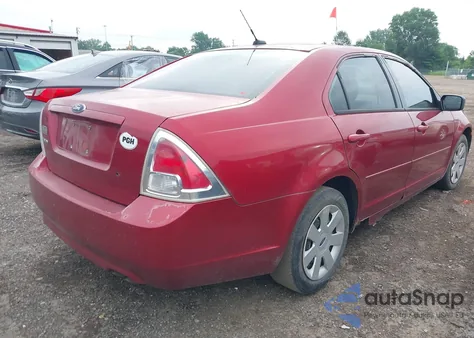 2008 Ford Fusion S z USA, uszkodzony, nr VIN 3FAHP06ZX8R111239